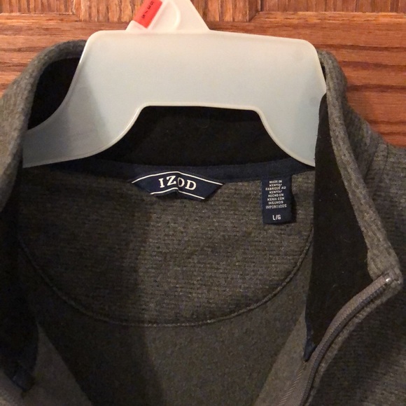 NEW LISTING! IZOD Mens Pull-over 1/4 Zip Sweater - Picture 6 of 9